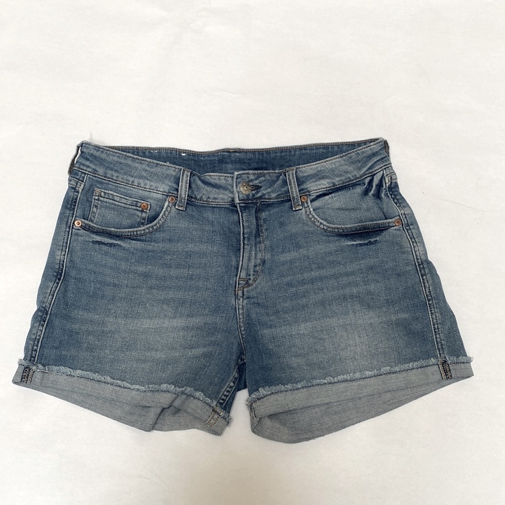 Relaxed Jean Shorts